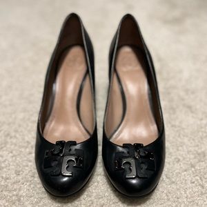 Tory Burch Wedge, Size 7